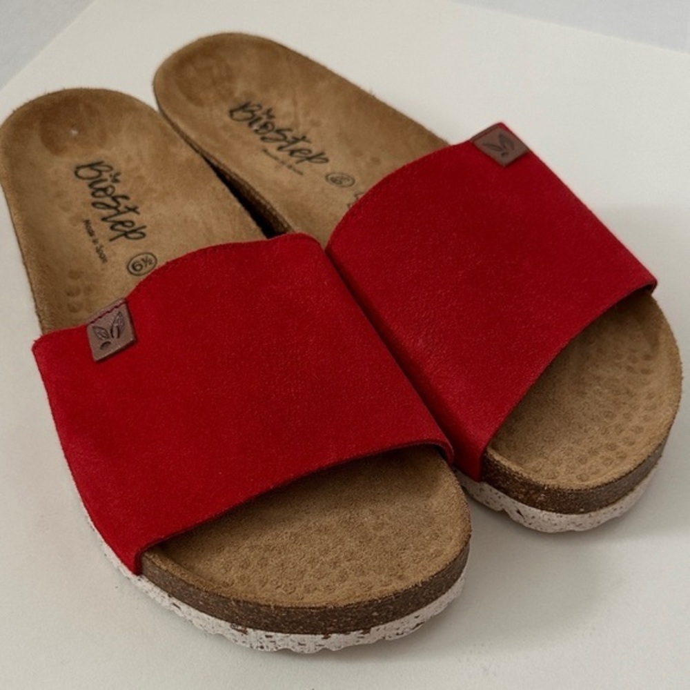 Women's Biostep suede leather slip-on slide sandals in size 6.5 red